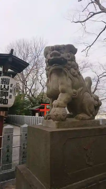 星川杉山神社の狛犬