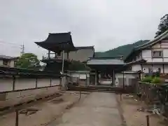 慈恩護国禅寺の山門