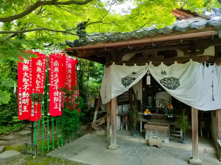 大学院の本殿・本堂