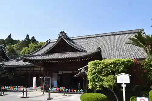 西教寺の本殿・本堂