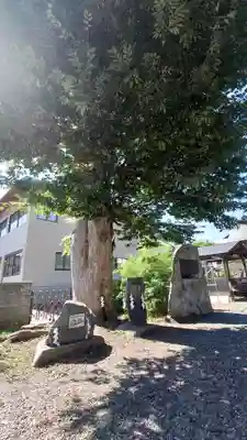 三ツ石神社(岩手県)