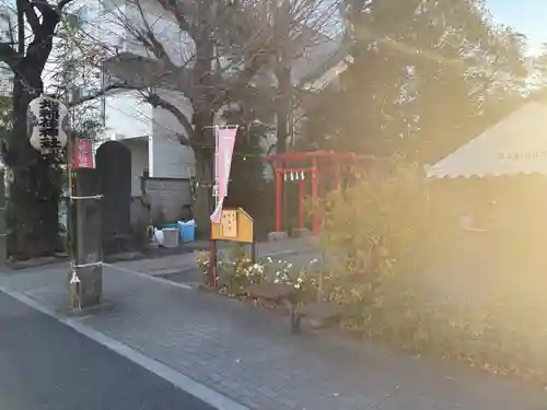 元宿堰稲荷神社(東京都)