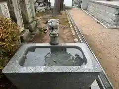 蓮現寺の手水