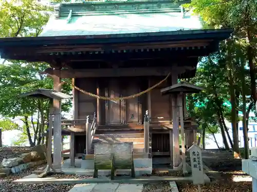 八幡神社の末社