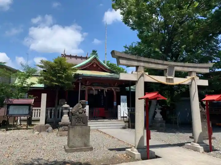 (芝生)浅間神社の鳥居