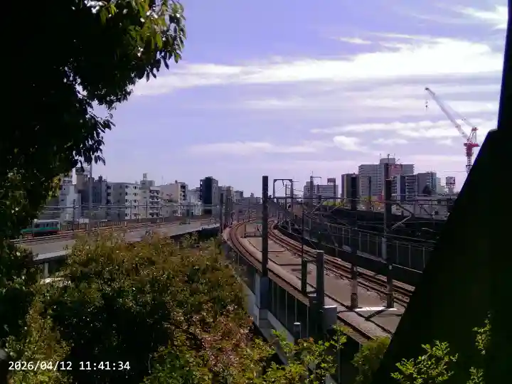 赤羽八幡神社の{uncategorized: "未分類", other: "その他", undefined: "問題あり", building: "その他建物", grave: "お墓", sacred_gate: "鳥居", guardian: "狛犬", statue: "像", buddha: "仏像", history: "歴史", nature: "自然", garden: "庭園", animal: "動物", pagoda: "塔", temizu: "手水舎", mountain_gate: "山門・神門", sanctuary: "本殿・本堂", subordinate: "末社・摂社", art: "芸術", scenery: "景色", jizo: "地蔵", ema: "絵馬", goshuin: "御朱印", omikuji: "おみくじ", items: "授与品その他", amulet: "お守り", goshuincho: "御朱印帳", eats: "食事", festival: "お祭り", votive_dance: "神楽", shichigosan: "七五三参", wedding: "結婚式", experience: "体験その他", initially: "初詣", around: "周辺", anti_infection: "感染症対策"}