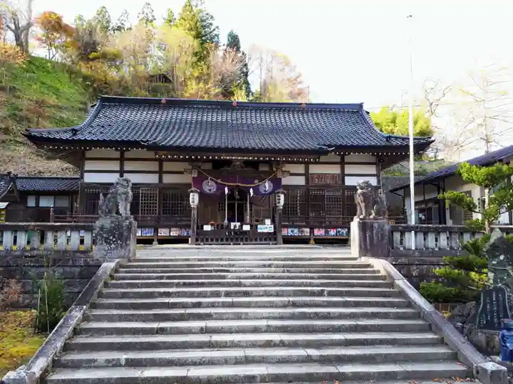 南部神社の本殿・本堂