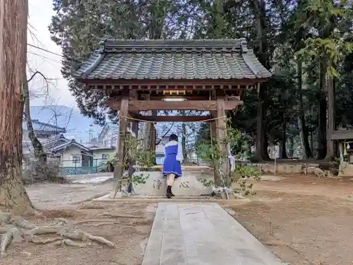 大高日神社の手水舎