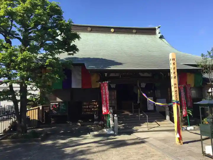 泉福寺の本殿・本堂