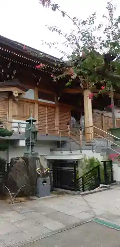 南蔵院の本殿・本堂