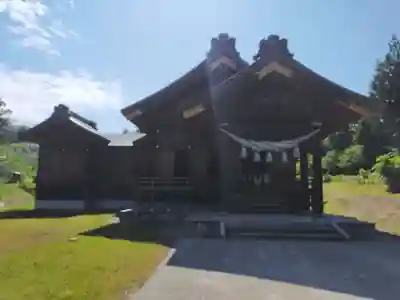 居多神社の本殿・本堂