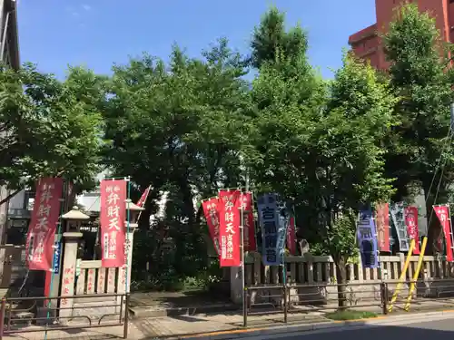 吉原弁財天本宮（吉原神社奥宮）の自然