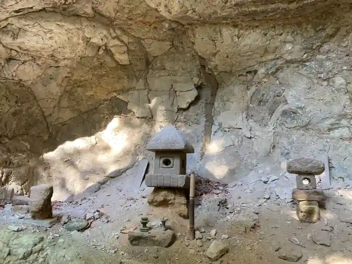 杉本寺の末社・摂社