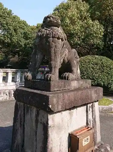 福岡縣護國神社の狛犬