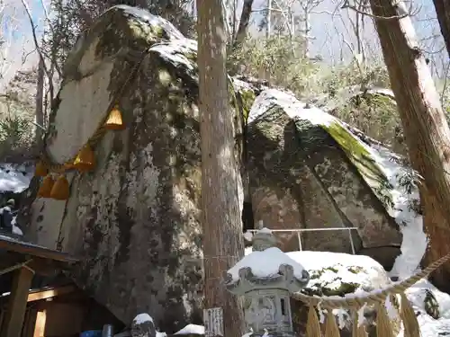石割神社の自然