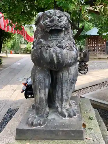 鳩森八幡神社の狛犬