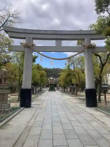湊川神社の{uncategorized: "未分類", other: "その他", undefined: "問題あり", building: "その他建物", grave: "お墓", sacred_gate: "鳥居", guardian: "狛犬", statue: "像", buddha: "仏像", history: "歴史", nature: "自然", garden: "庭園", animal: "動物", pagoda: "塔", temizu: "手水舎", mountain_gate: "山門・神門", sanctuary: "本殿・本堂", subordinate: "末社・摂社", art: "芸術", scenery: "景色", jizo: "地蔵", ema: "絵馬", goshuin: "御朱印", omikuji: "おみくじ", items: "授与品その他", amulet: "お守り", goshuincho: "御朱印帳", eats: "食事", festival: "お祭り", votive_dance: "神楽", shichigosan: "七五三参", wedding: "結婚式", experience: "体験その他", initially: "初詣", around: "周辺", anti_infection: "感染症対策"}