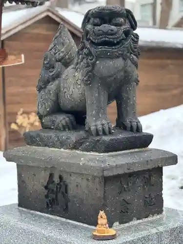 札幌諏訪神社の狛犬