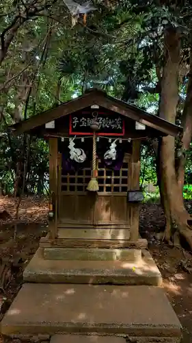 畑子安神社の末社