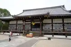 仁和寺の本殿