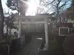 白山神社の末社