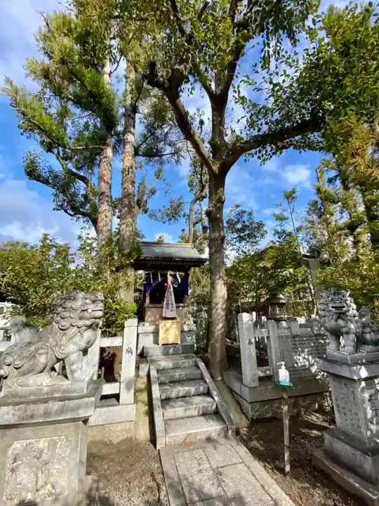 九帝王宮 萱野神社(滋賀県)
