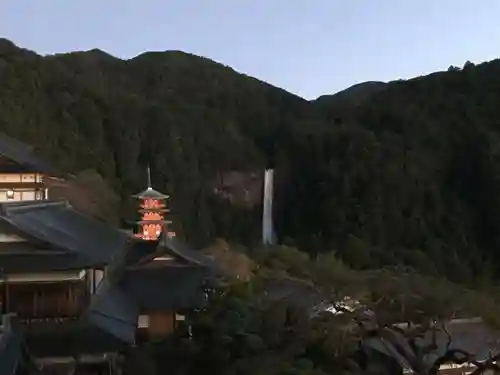 青岸渡寺の景色