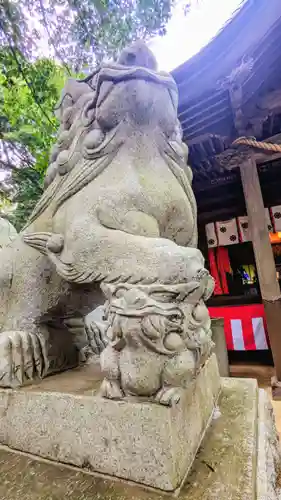 七百餘所神社 の狛犬