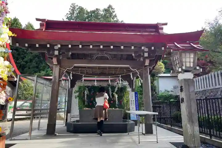 金蛇水神社の手水舎
