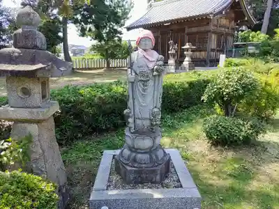 天道寺の地蔵