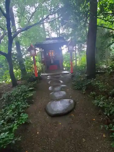 冠稲荷神社の末社