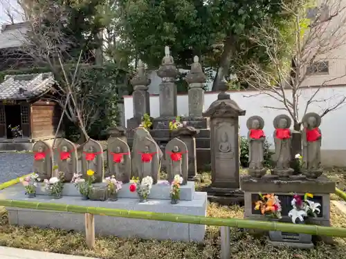 宝勝山　南藏院   蓮光寺(東京都)