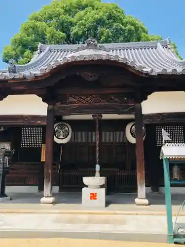 常光寺の本殿