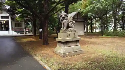 北広島市総鎮守　廣島神社の狛犬