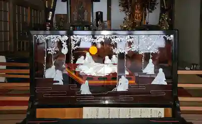 霊山寺の本殿・本堂