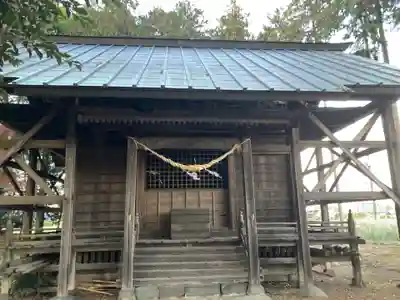 小室神社の本殿・本堂