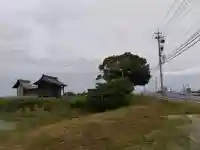 比咩神社の{uncategorized: "未分類", other: "その他", undefined: "問題あり", building: "その他建物", grave: "お墓", sacred_gate: "鳥居", guardian: "狛犬", statue: "像", buddha: "仏像", history: "歴史", nature: "自然", garden: "庭園", animal: "動物", pagoda: "塔", temizu: "手水舎", mountain_gate: "山門・神門", sanctuary: "本殿・本堂", subordinate: "末社・摂社", art: "芸術", scenery: "景色", jizo: "地蔵", ema: "絵馬", goshuin: "御朱印", omikuji: "おみくじ", items: "授与品その他", amulet: "お守り", goshuincho: "御朱印帳", eats: "食事", festival: "お祭り", votive_dance: "神楽", shichigosan: "七五三参", wedding: "結婚式", experience: "体験その他", initially: "初詣", around: "周辺", anti_infection: "感染症対策"}
