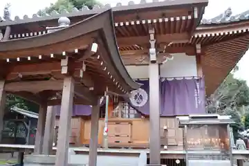 曼荼羅寺の本殿・本堂