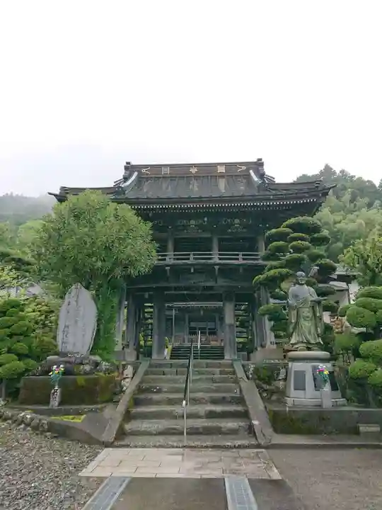 正行寺の山門・神門