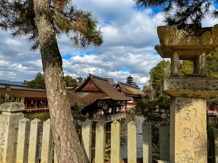 厳島神社(広島県)