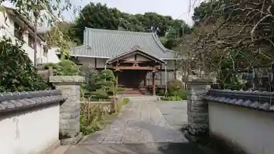 大行寺の本殿・本堂