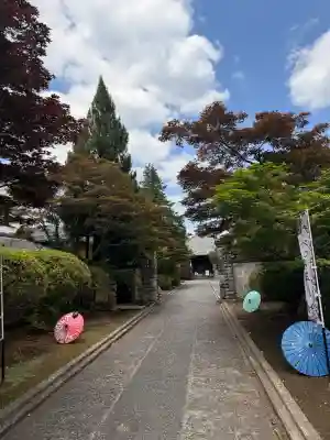 延命院の{uncategorized: "未分類", other: "その他", undefined: "問題あり", building: "その他建物", grave: "お墓", sacred_gate: "鳥居", guardian: "狛犬", statue: "像", buddha: "仏像", history: "歴史", nature: "自然", garden: "庭園", animal: "動物", pagoda: "塔", temizu: "手水舎", mountain_gate: "山門・神門", sanctuary: "本殿・本堂", subordinate: "末社・摂社", art: "芸術", scenery: "景色", jizo: "地蔵", ema: "絵馬", goshuin: "御朱印", omikuji: "おみくじ", items: "授与品その他", amulet: "お守り", goshuincho: "御朱印帳", eats: "食事", festival: "お祭り", votive_dance: "神楽", shichigosan: "七五三参", wedding: "結婚式", experience: "体験その他", initially: "初詣", around: "周辺", anti_infection: "感染症対策"}