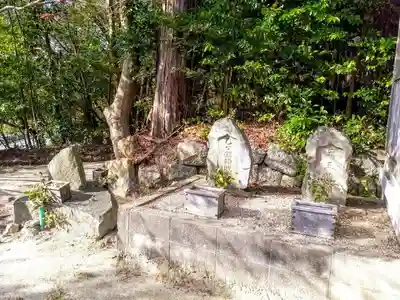 八柱社のその他建物