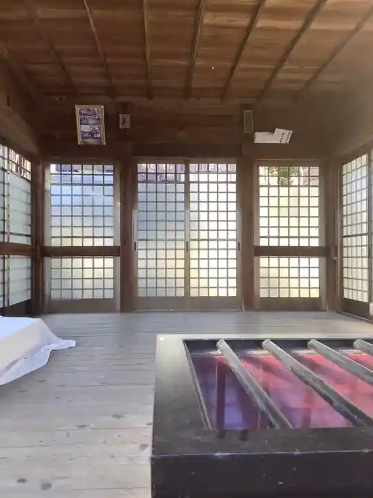 八所社の本殿・本堂