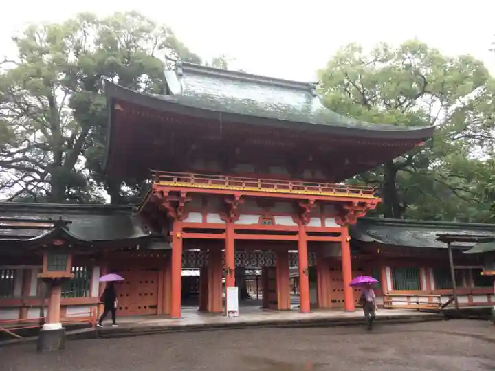 武蔵一宮氷川神社の山門・神門