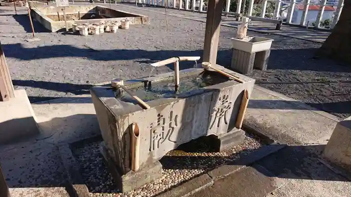 賀茂別雷神社の手水舎