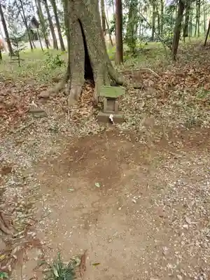 間々田八幡宮の末社・摂社