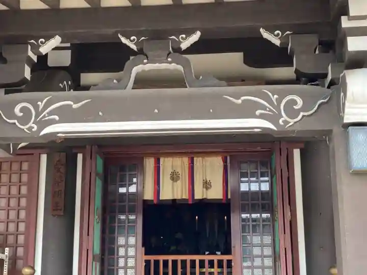 門戸厄神東光寺の本殿・本堂