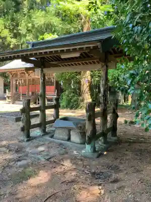 温泉神社(実取)の手水舎