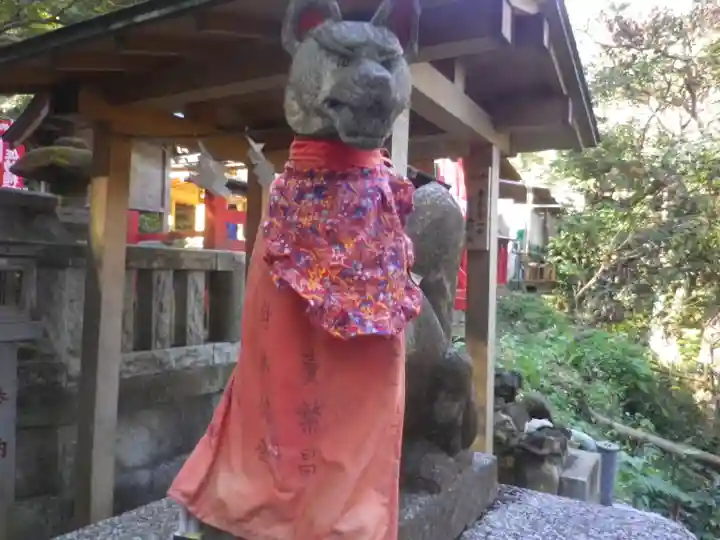 佐助稲荷神社の狛犬